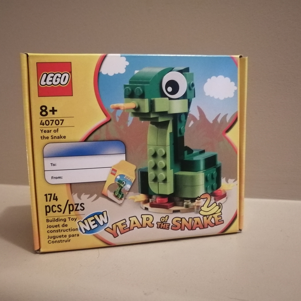 BNIB: LEGO 2025 Year of the Snake Set